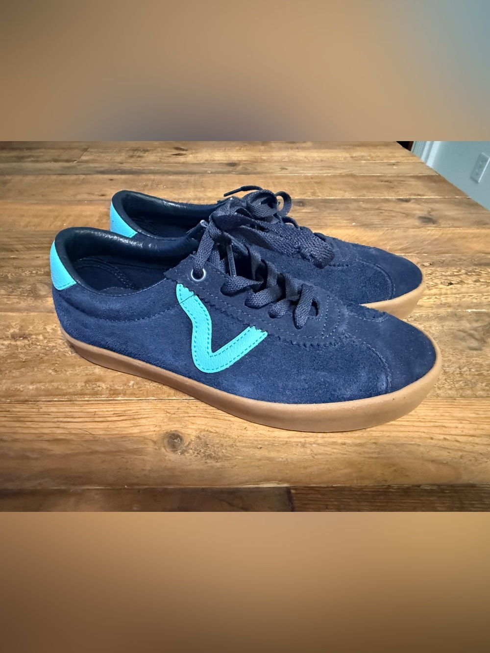 Vans Navy Suede Sneakers with Aqua V Accent girls size 6 boys 4.5